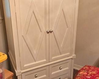 White storage hutch