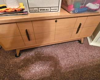 Mid-century blanket chest
