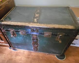 vintage trunk
