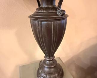 Vintage Neoclassical Urn Table Lamp