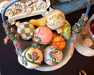 Jim Shore Heartwood Creek Easter Basket with Eggs