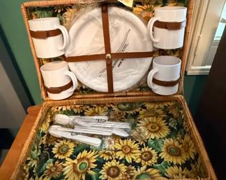 Vintage Wicker Picnic Basket with Sunflower Lining and Mugs