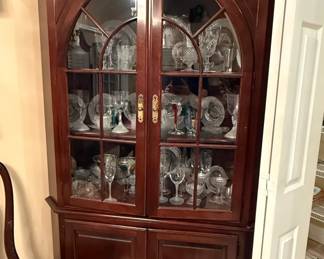 Ethan Allen Georgian Court Cherry Corner China Cabinet
