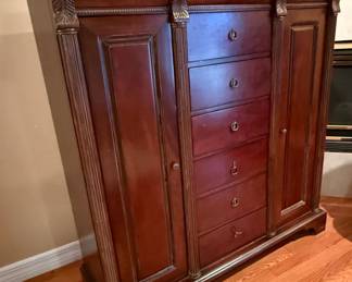 Mahogany Gentlemans Chest with Cabinet Doors