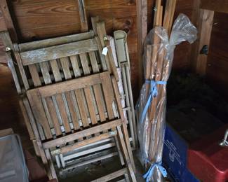 Folding chairs, quilt frame