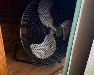Shop Fan