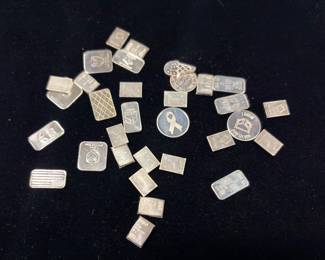 32 1 g silver bars