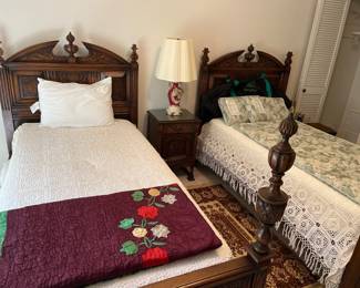Antique twin beds