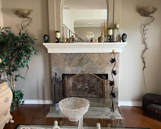 HOLLYWOOD REGENCY COFFEE TABLE WITH SWANS