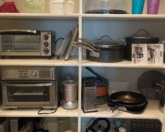 KITCHEN PANTRY