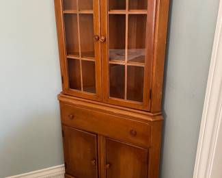 CORNER CABINET