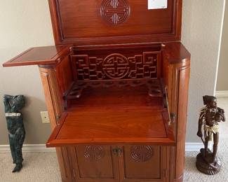 CHINESE BAR