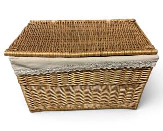 Woven Wicker Blanket Chest