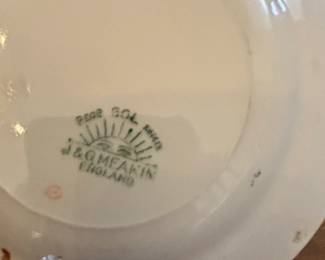 JG Meakin Pear Sol England Plate