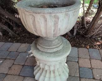 Campania International Longwood Fluted Urn Planter with Pedestal