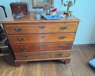Antique Cherry Wood Chippendale Chest of Drawers