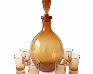 Amber Glass Decanter and PinkishAmber Shot Glasses Set second image