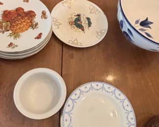 Pfaltzgraff Autumn Berry Set of Turkey Salad Plates