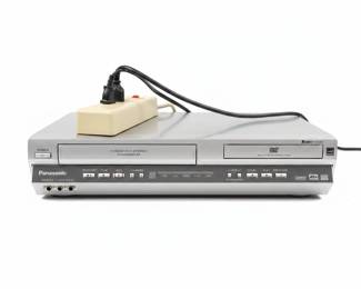 Panasonic PVDVD DVD or VCR Combo Player