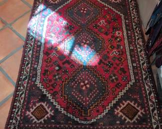 HandKnotted Shiraz Persian Rug
