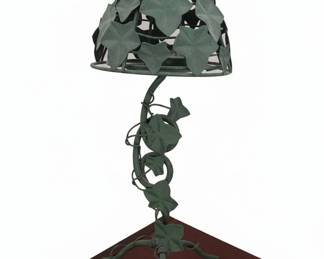 Vintage Metal Ivy Table Lamp