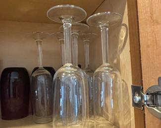 Set of Clear Glass Wine Glasses