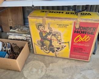 Wonder horse colt in box