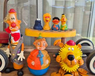 1970s Sesame street finger puppets, rolly polly, Mr. Potato in lion costume, vintage kid trike