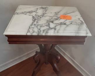 Awesome condition, vintage side table marble top