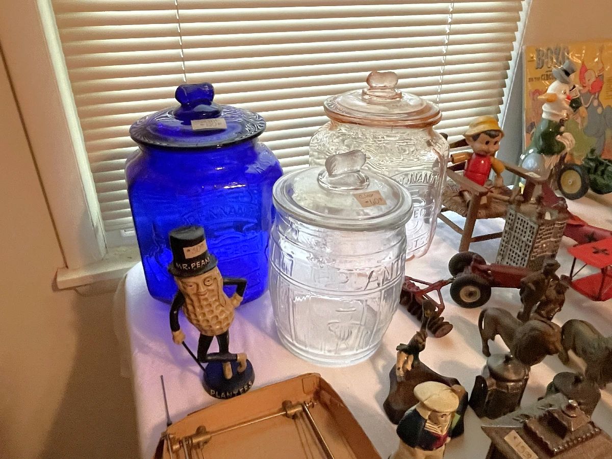 3 Planter's Peanuts jars. Beautiful condition. No chips or cracks.