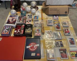 Baseball cards featuring the St Louis Cardinals. All MLB teams. Basketball cards too.