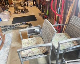 Three-piece bistro set. 100 feet of excellent hose