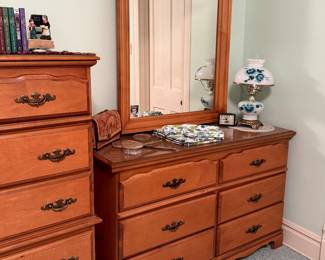 Cottage Style Six Drawer Dresser with Mirror