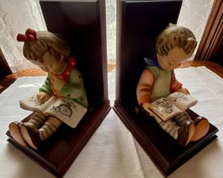 Hummel Bookends