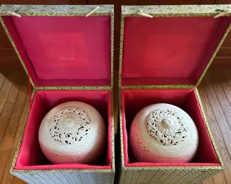 Blanc De Chine Eggshell Porcelain Lamps