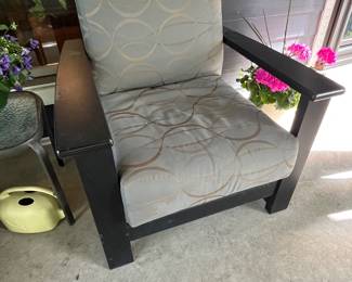 pair patio chairs