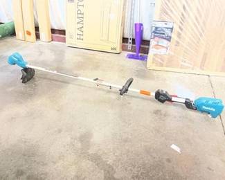 18V LXT Lithium-Ion Brushless Cordless String Trimmer Kit