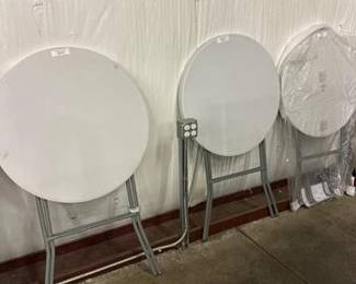 Round Bar Height Folding Table