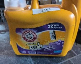 166.5 fl.oz. OxiClean Odor Blasters Fresh Burst Liquid Laundry Detergent, 128 Loads