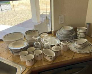 Studio Nova Southwest Dish set