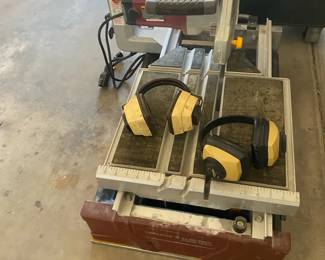 Terrific Tile Saw