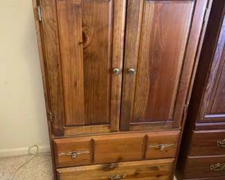 Small DresserArmoir