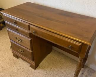 Great Kids Bedroom Desk