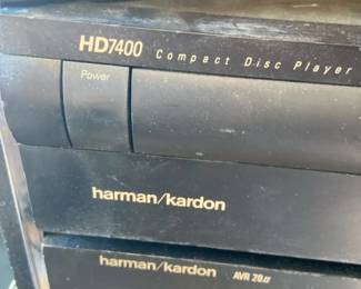 harmankardon HD7400 Compact Disk Player And AMFM Receiver