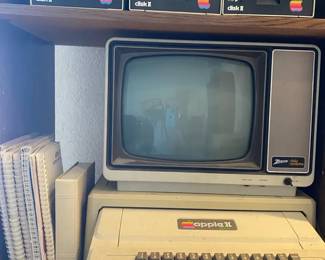 Apple II Computer and Zenith Data Systems Manual