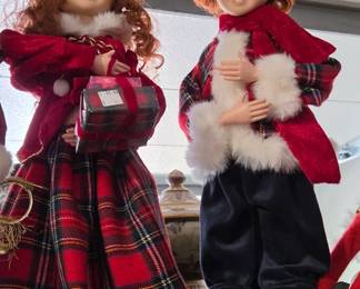 Holiday Carolers!