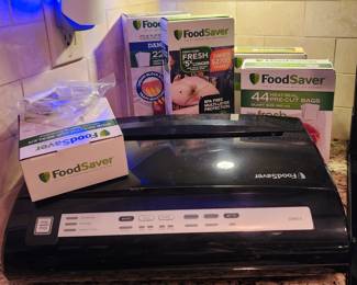 Food Saver with accessories