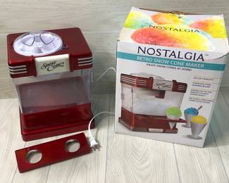 nostalgia snow cone maker