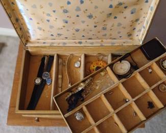 some jewelry, boxes