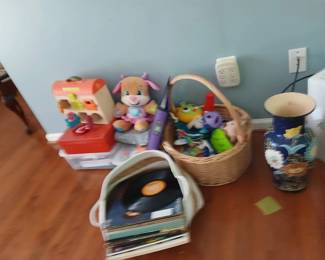 toys